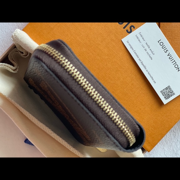 Louis Vuitton M69354 GIANT MONOGRAM ZIPPY COIN PURSE BNIB Made in France - Picture 4 of 14